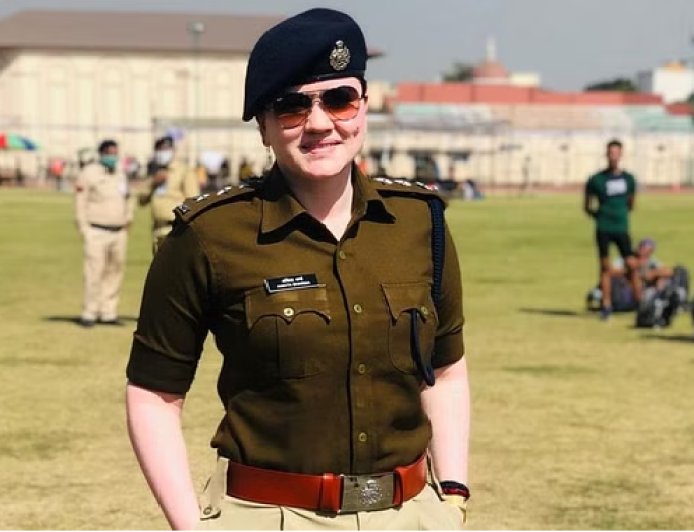IPS Ankita Sharma: इस लेडी सिंघम IPS से नक्‍सली भी खाते हैं खौफ,