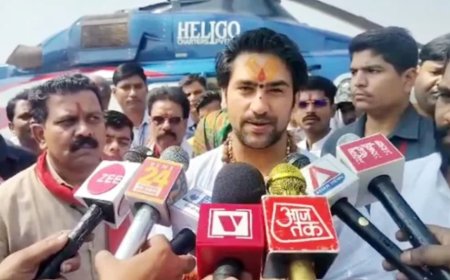 Kabirdham: पहुंचे पं. धीरेंद्र शास्त्री : बालाजी हनुमान मंदिर का करेंगे भूमिपूजन, बोले- लोगों को