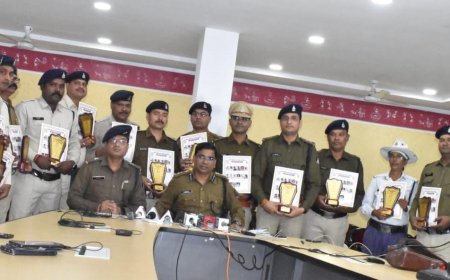 सराहनीय कार्य रायपुर पुलिस : ऑपरेशन थिएटर आग में बहादुरी दिखाने वाले बलराज सिंह सहित 16 पुलिसकर्मी हुए सम्मानित