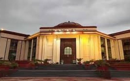 Chhattisgarh Breking News : में पुलिस आरक्षक भर्ती पर हाईकोर्ट ने लगाई रोक, ये है पूरा