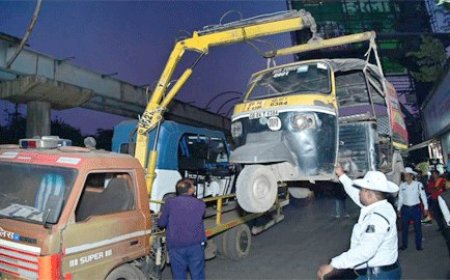 रायपुर में ट्रैफिक बाधित करने वालों पर जिला प्रशासन ने की सख्त कार्रवाई, 3 लाख रुपये का लगाया जुर्माना,