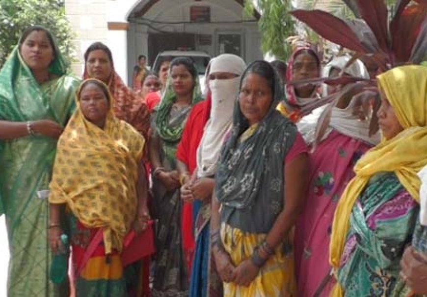 छत्तीसगढ़ के रायगढ़ में देह व्यापार का खुलासा: महिलाओं ने SP से की शिकायत, पति-पत्नी चला रहे थे गलत धंधा 10-12 सालों से